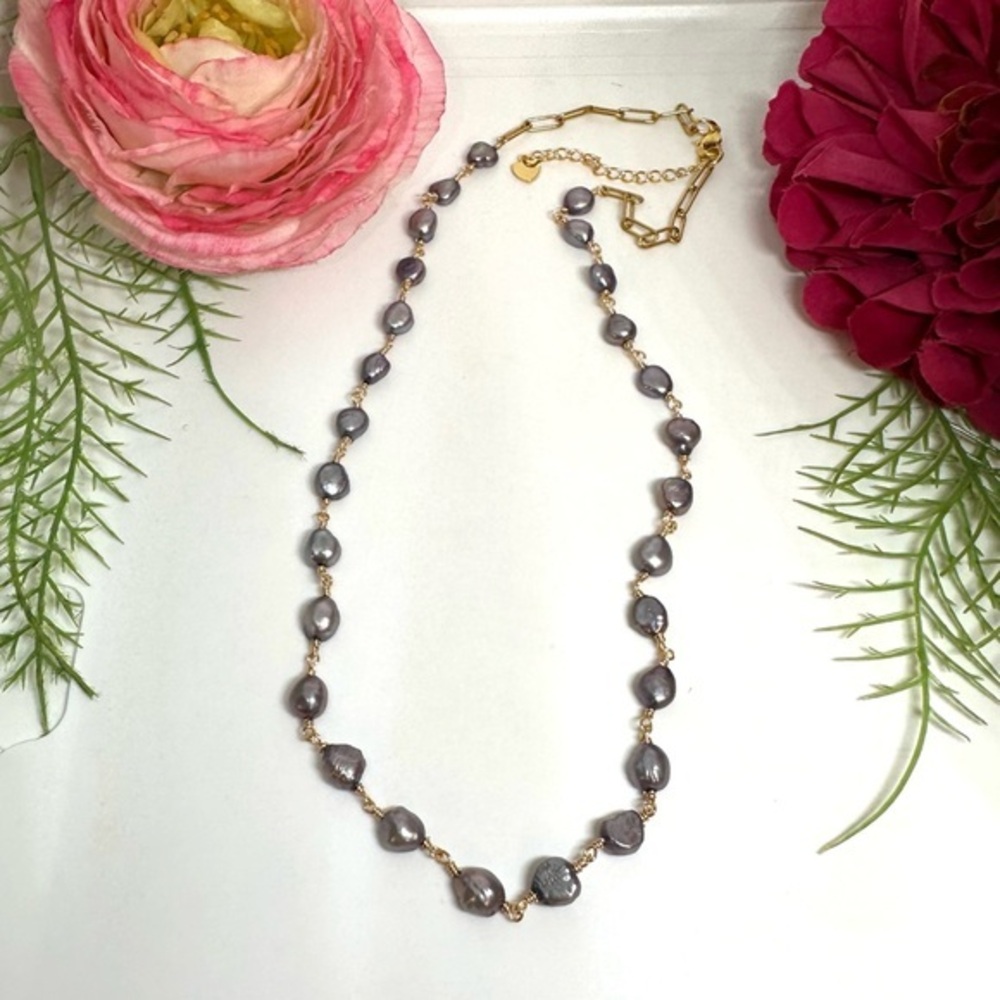 NEW⚜️Gray Freshwater Pearl Chain Link Necklace